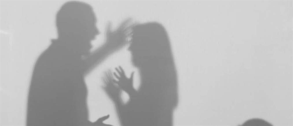 Ενδοοικογενειακή βία - Ηράκλειο: Την ξυλοκόπησε ο ίδιος της ο πατέρας