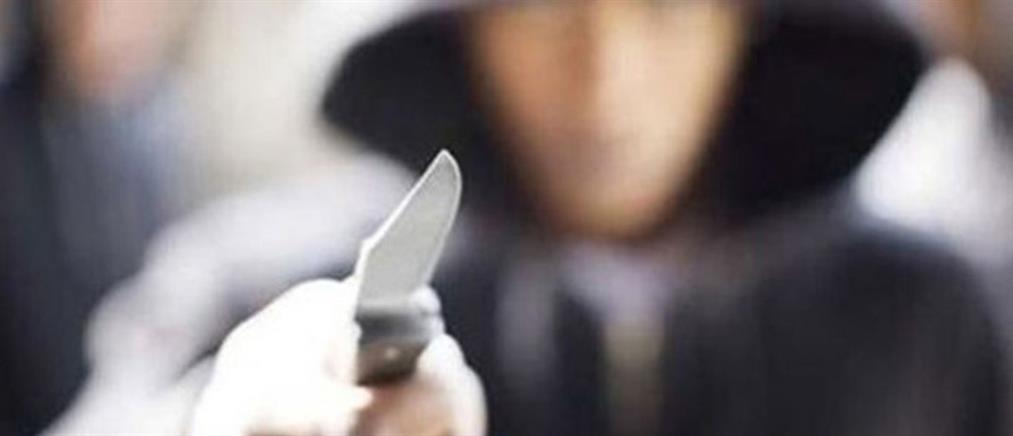 Μεσολόγγι: ανήλικος λήστεψε με μαχαίρι 13χρονο