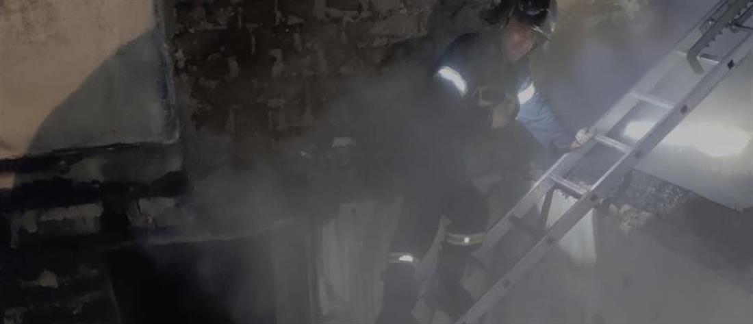 Χαλκίδα: 95χρονος κάηκε ζωντανός από φωτιά στο σπίτι του (εικόνες)
