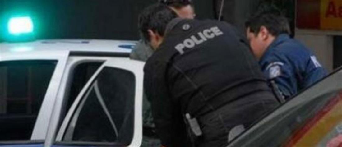 Αστυνομικοί ξετρύπωσαν τα κλοπιμαία σπείρας που είχε “ρημάξει” σπίτια

