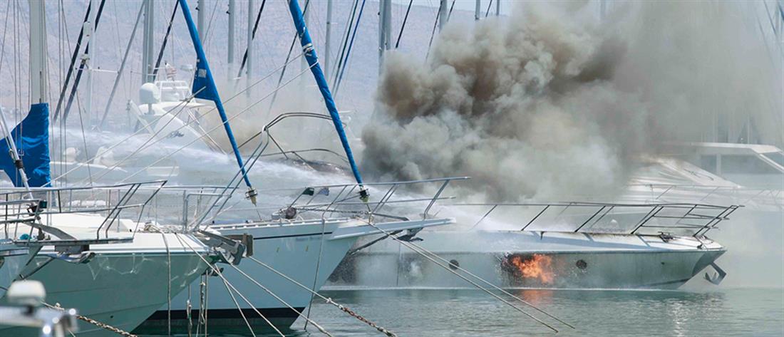 Αλόννησος: Φωτιά σε σκάφος - Τραυματίστηκε επιβάτης