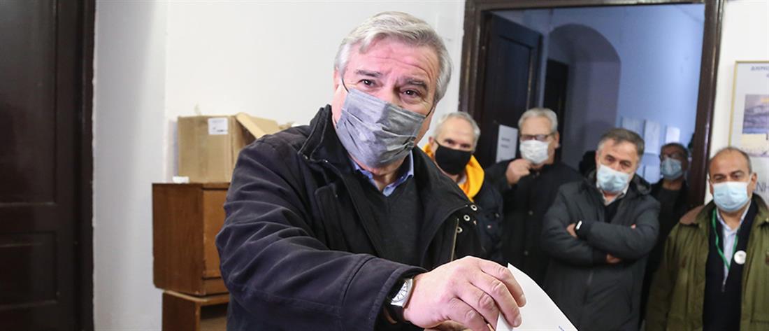 ΚΙΝΑΛ - Καστανίδης: Ανάταση στην δημοκρατική παράταξη για το καλό της χώρας (εικόνες)