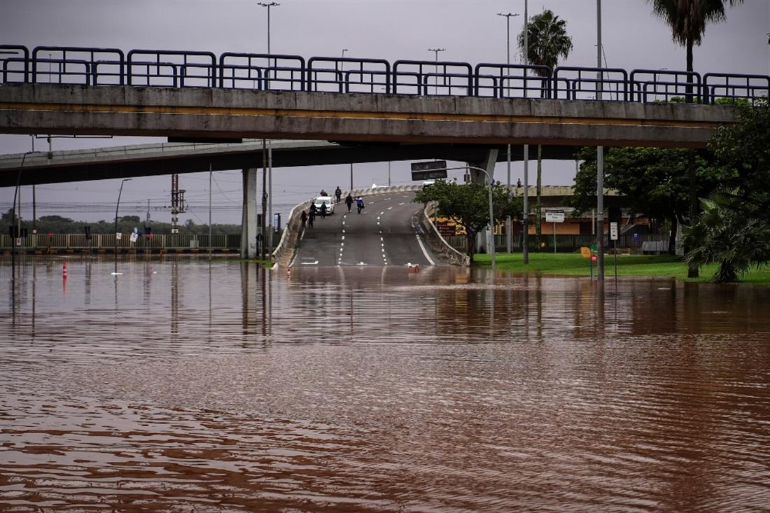 Βραζιλία: Δεκάδες νεκροί και αγνοούμενοι από τις φονικές πλημμύρες