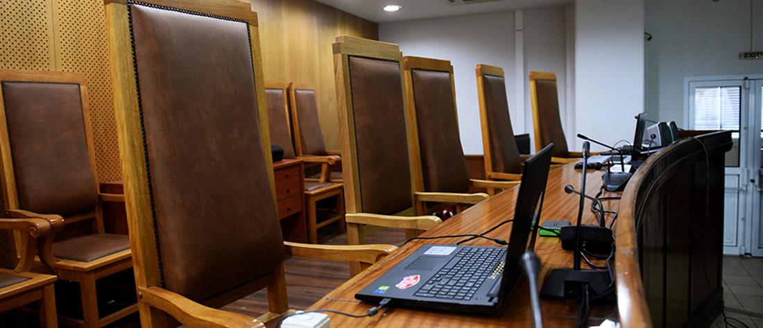Διοικητικοί Δικαστές: Δυσαρέσκεια για την υποχρεωτική ηλεκτρονική κατάθεση δικογράφων