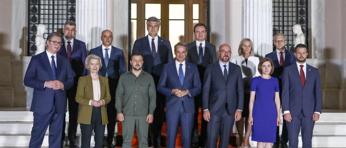 Μητσοτάκης: Το δείπνο με τους ηγέτες Δυτικών Βαλκανίων και ΕΕ (εικόνες)