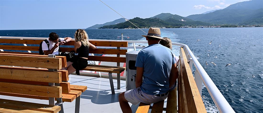 Τουρισμός - Γερμανοί: τα 21 ελληνικά νησιά που προτιμούν για διακοπές
