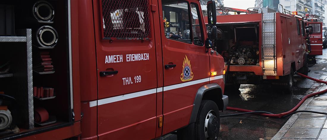 Θεσσαλονίκη: Τουριστικό λεωφορείο γεμάτο επιβάτες έπιασε φωτιά εν κινήσει