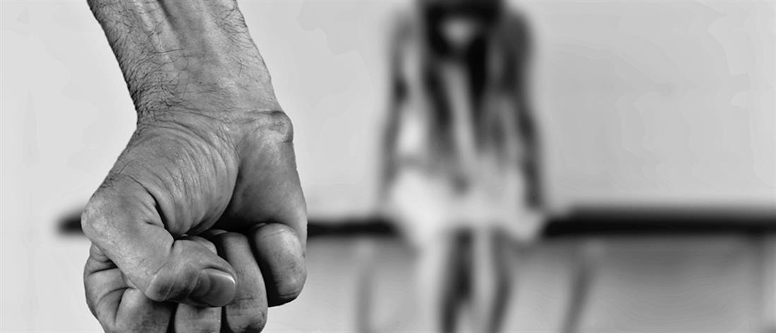 Ενδοοικογενειακή βία: 112 περιστατικά σε 24 ώρες - 64 συλλήψεις