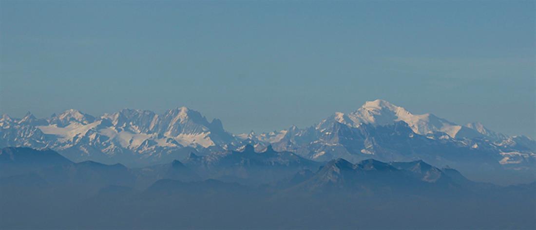 Άλπεις: Το Λευκό Όρος...κόντυνε