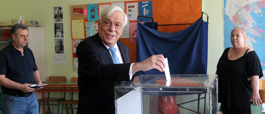 Εκλογές 2019: “Σιωπηρά” ψήφισε ο Προκόπης Παυλόπουλος