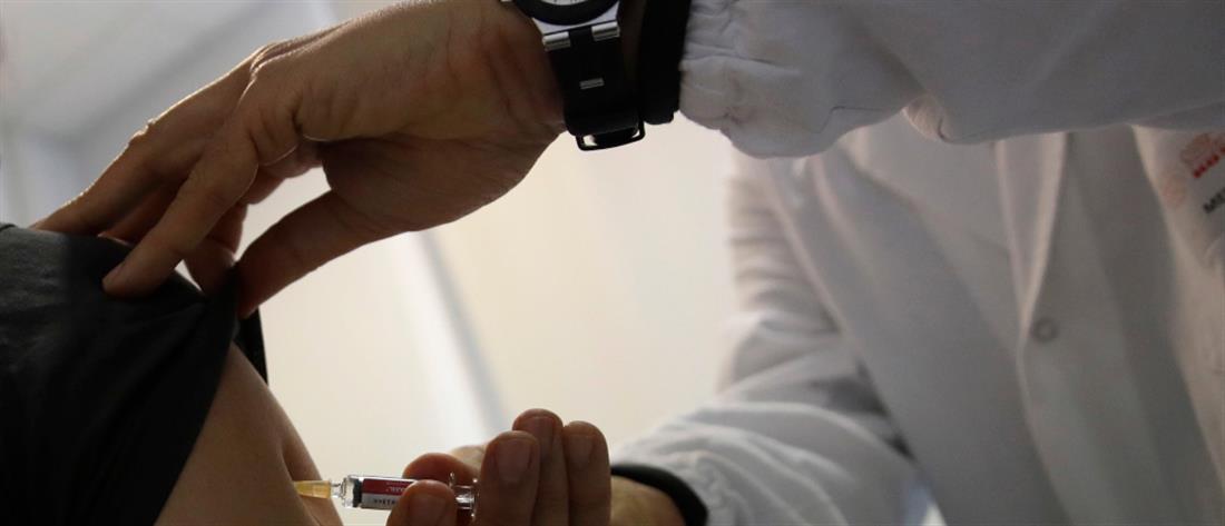 ΕΟΦ - Εμβόλια κατά του κορονοϊού: Αναφορές για 69 θανάτους στην Ελλάδα