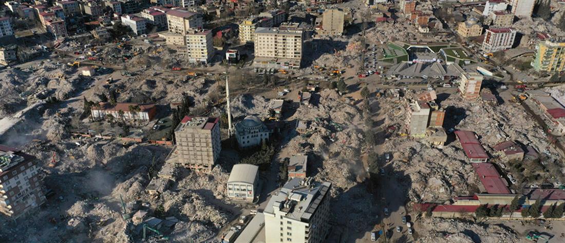 Σεισμός - Τουρκία: Κάηκε ζωντανή 7μελής οικογένεια που γλίτωσε από τα 7,8 Ρίχτερ