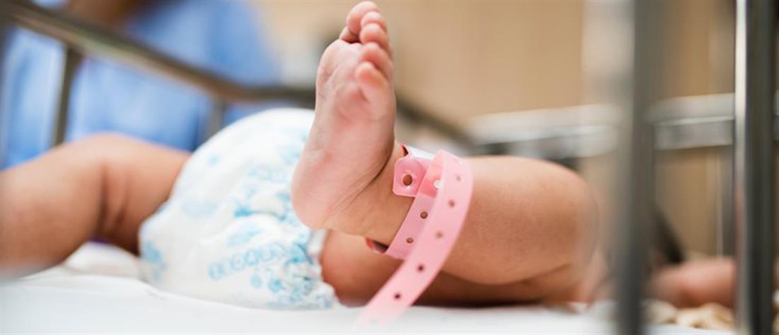 Βρετανία: Νεογέννητο βρέφος βρέθηκε εγκαταλελειμμένο στην μέση του δρόμου