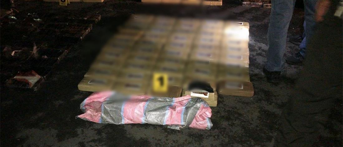 Κοκαΐνη 400 κιλών “έκρυβε” αεροσκάφος (εικόνες)