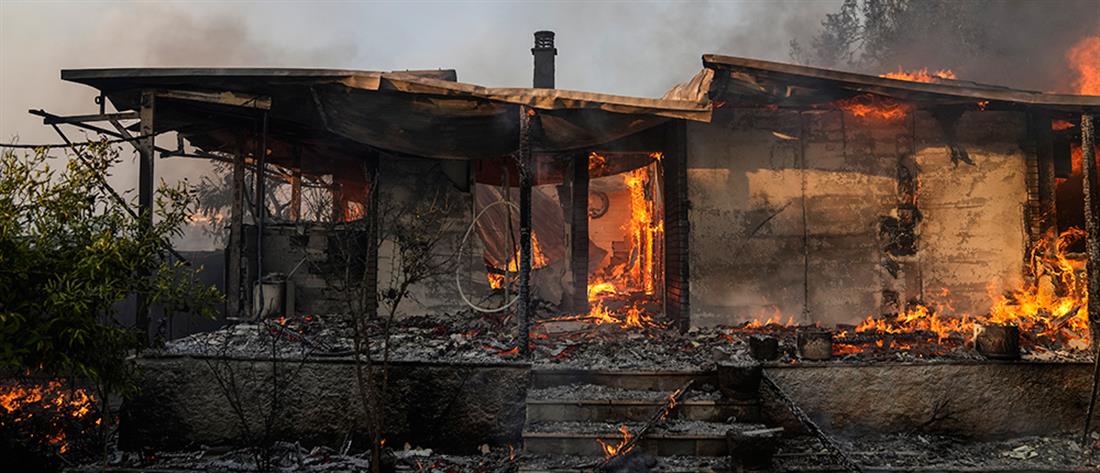 Μαξίμου - Τσίπρας: κόντρα για τους “πυροσβέστες της ξαπλώστρας” και το Κράτος