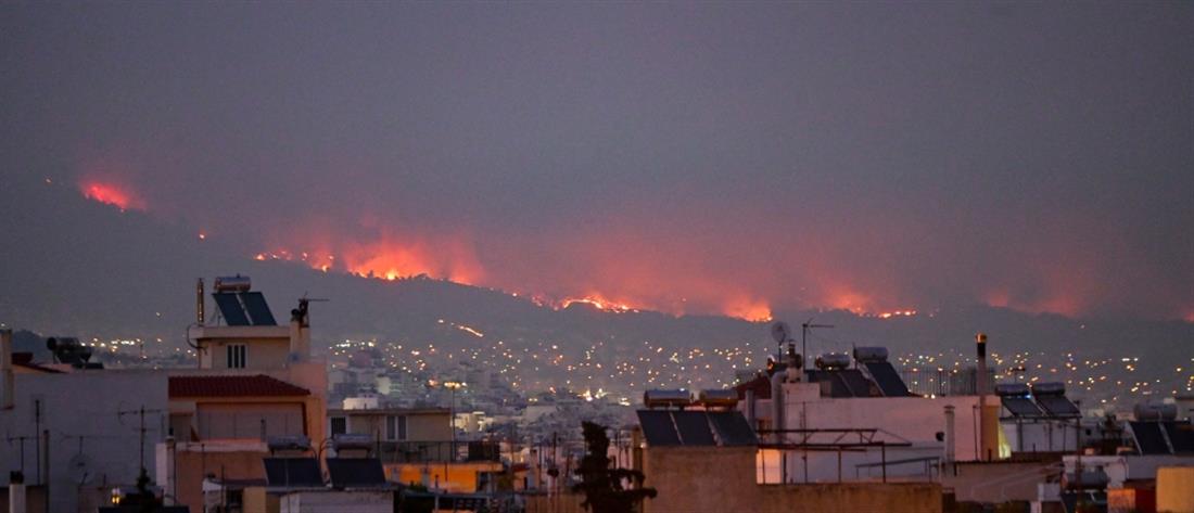 Φωτιές: νέα νύχτα αγωνίας σε πολλές περιοχές της Ελλάδας (βίντεο)