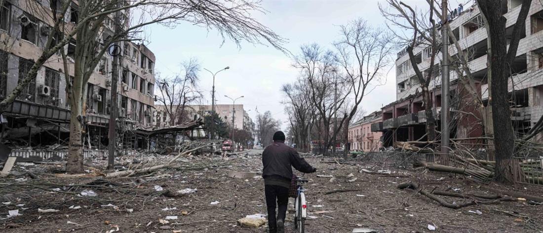 Ουκρανία - Μαριούπολη: "τέλος" στα τρόφιμα, λεηλεασίες στα φαρμακεία (εικόνες)