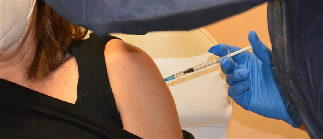 Κορονοϊός: στο σπίτι θα εμβολιάζονται οι κατάκοιτοι