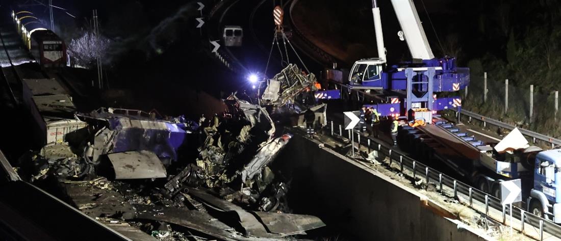 Τραγωδία στα Τέμπη: Δεν έχουν ταυτοποιηθεί δύο από τους 57 νεκρούς