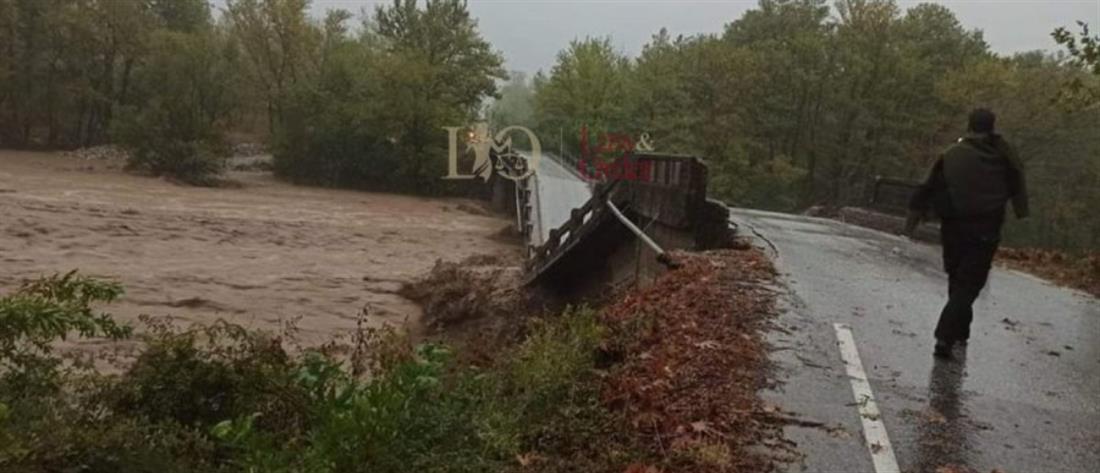 “Ιανός”: κατάρρευση γέφυρας – αγνοούμενος οδηγός αυτοκινήτου (εικόνες)