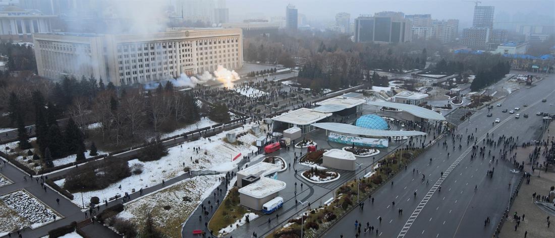 Καζακστάν: Οργισμένες διαδηλώσεις για τις τιμές στο αέριο (εικόνες)