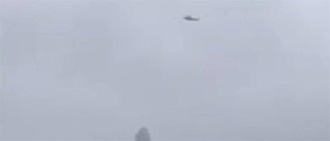 Νέα Υόρκη: Η “τρελή” πορεία του ελικοπτέρου πριν πέσει στον ουρανοξύστη (βίντεο)
