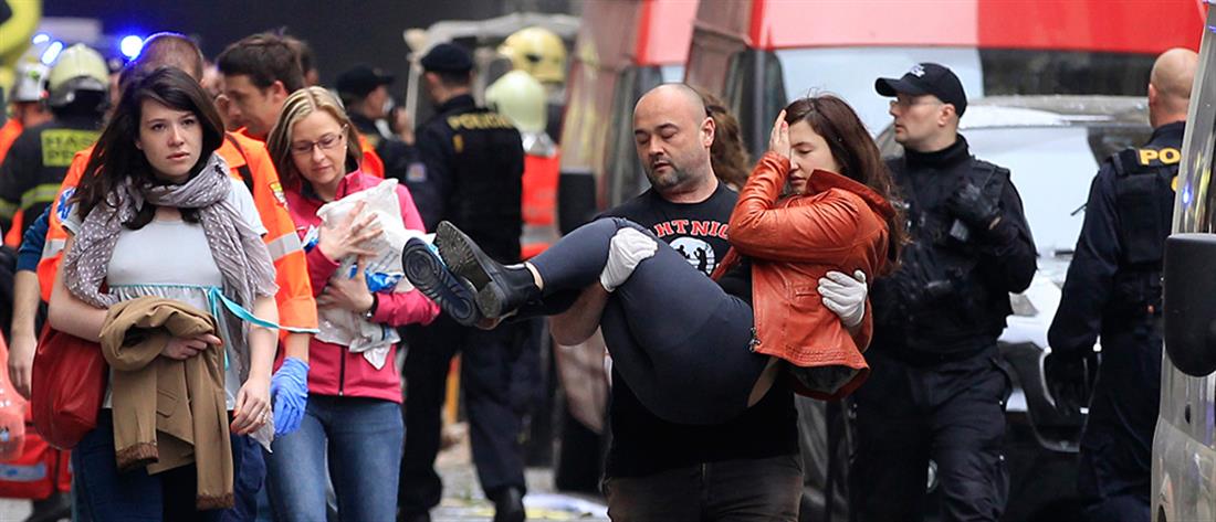 Τσεχία: Επεισόδια, τραυματίες και συλλήψεις σε διαδήλωση κατά των περιοριστικών μέτρων 