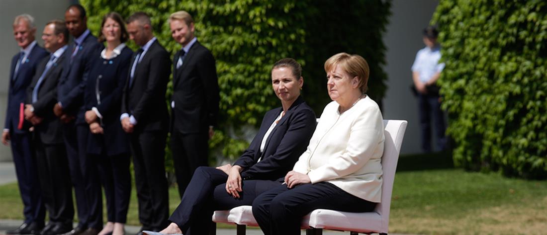 Το τρέμουλο ανάγκασε την Μέρκελ να υποδεχθεί την Δανή Πρωθυπουργό καθιστή (βίντεο)