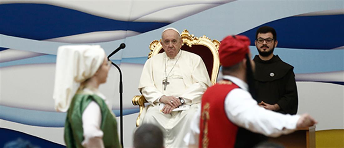 Πάπας σε Ουρσουλίνες: Οι αμφιβολίες είναι η βιταμίνη της πίστης (εικόνες)