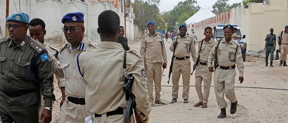 Σομαλία: Τζιχαντιστές επιτέθηκαν σε ξενοδοχείο της πρωτεύουσας
