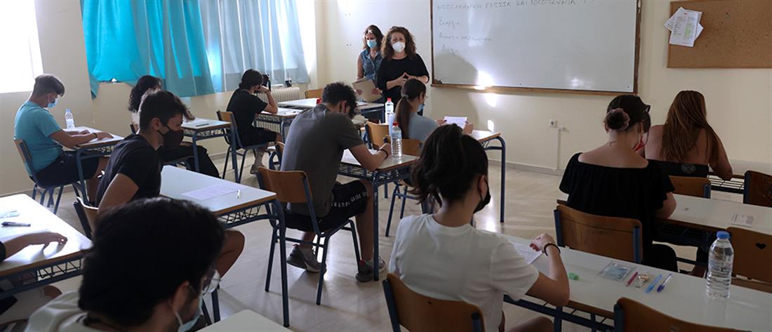 Σχολεία: Το πρόγραμμα για τις εξετάσεις σε Γυμνάσια και Λύκεια