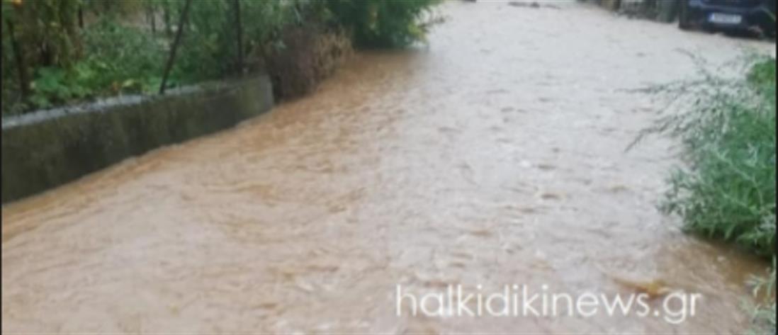 Χαλκιδική: “έβρεξε προβλήματα” στην Κασσάνδρα (βίντεο)