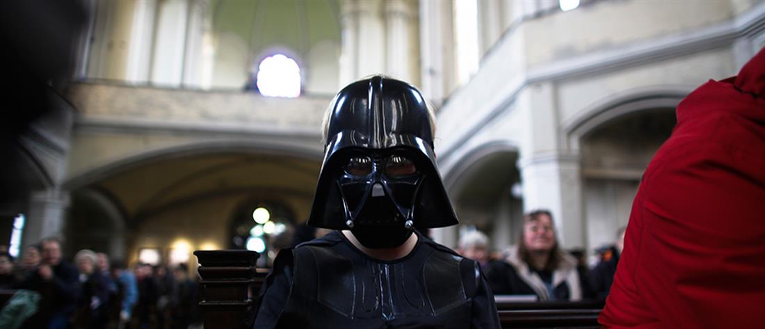 Star Wars: απόπειρα κλοπής για κράνος του Darth Vader