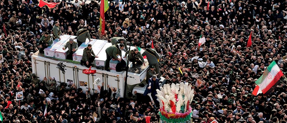 Κηδεία Σουλεϊμανί: Πλήθος κόσμου “αποχαιρέτησε” τον στρατηγό - σύμβολο