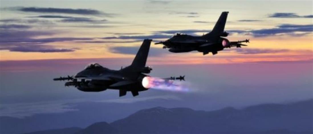 Μπαράζ τουρκικών παραβιάσεων και εικονικές αερομαχίες στο Αιγαίο