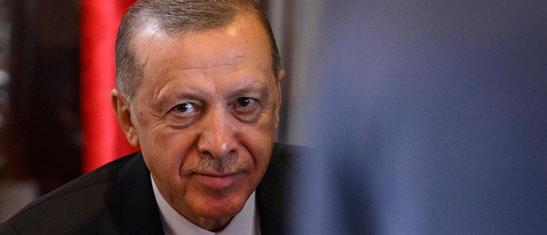 Bloomberg: Ο Ερντογάν “έδειξε” εκλογές στις 14 Μαΐου