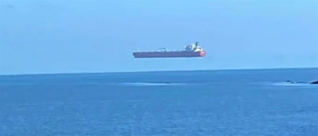 Τάνκερ “πετάει” πάνω από τη θάλασσα (βίντεο)