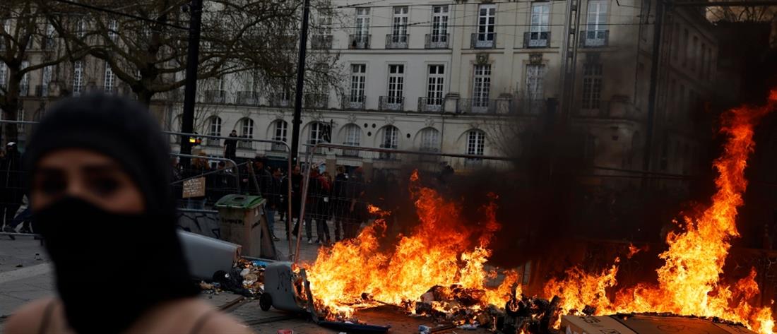 Συνταξιοδοτικό: Διαδηλώσεις και βίαια επεισόδια συγκλονίζουν τη Γαλλία