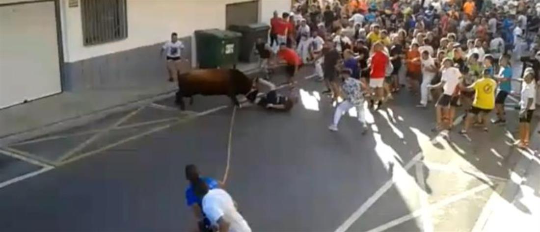 Νεκρός από επίθεση ταύρου σε φεστιβάλ (βίντεο)