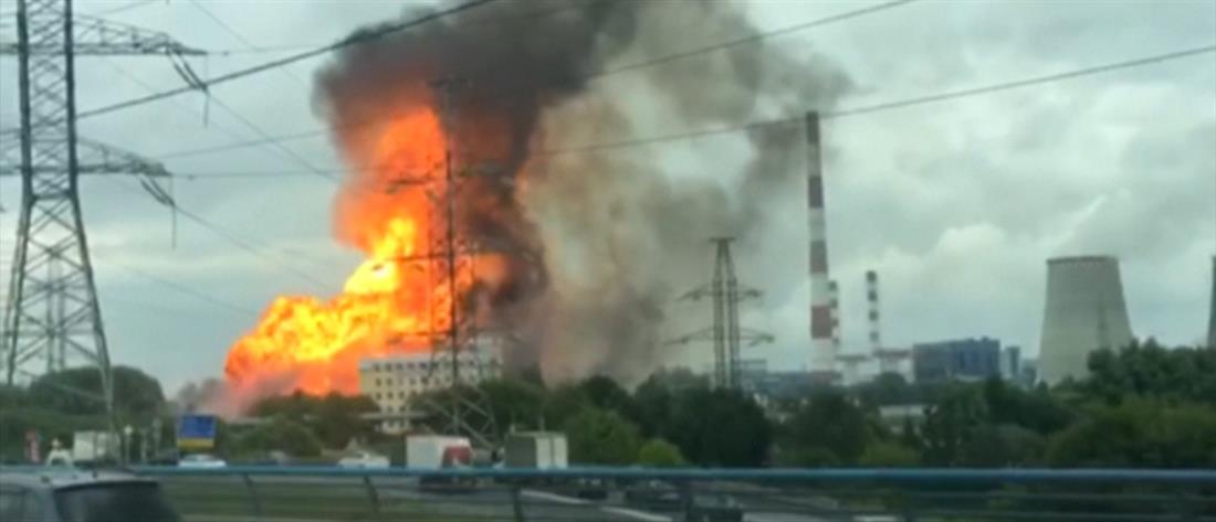 Μεγάλη φωτιά σε θερμοηλεκτρικό εργοστάσιο στην Ρωσία (βίντεο)