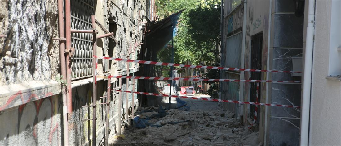 Σεισμός στην Αττική: Αυτοψίες στα “λαβωμένα” κτήρια (βίντεο)