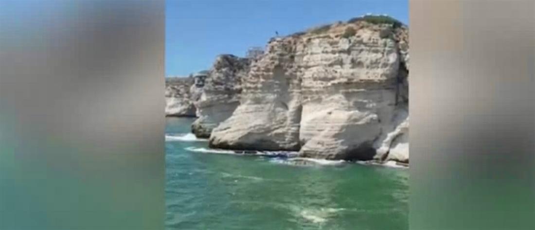 Βηρυτός: Βούτηξε από βράχο και έπεσε σε... βάρκα (βίντεο)