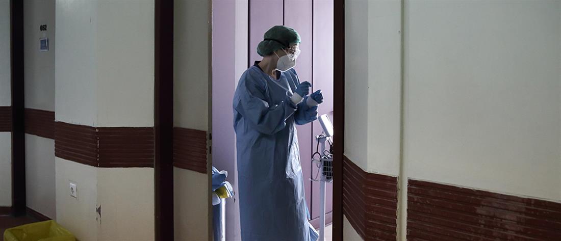 Ασθενείς με κορονοϊό το “έσκασαν” από νοσοκομείο της Αττικής
