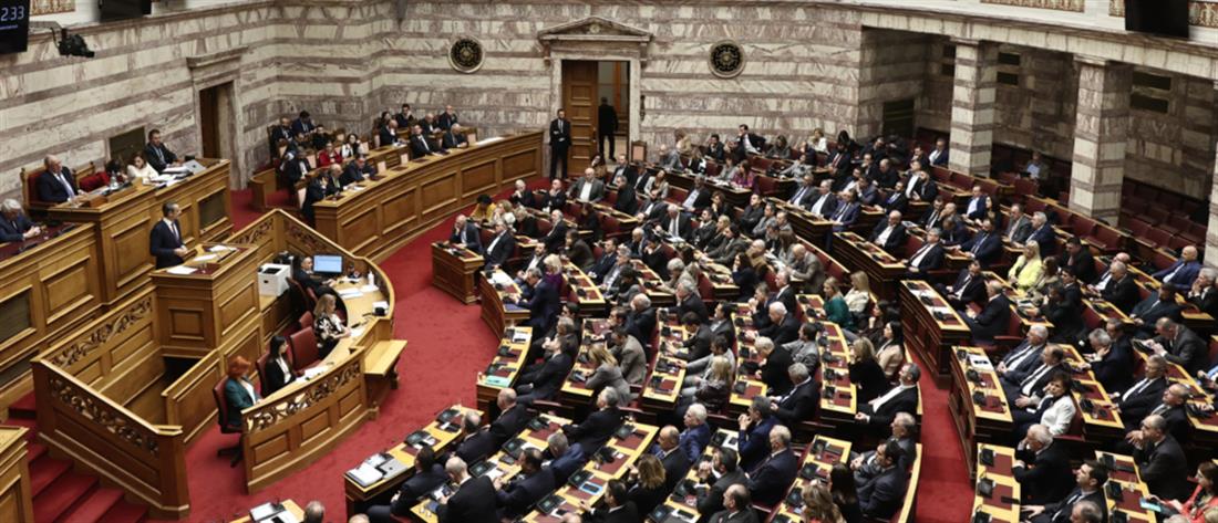 Βουλή - Προϋπολογισμός: Υπερψηφίστηκε με 158 “ναι” 