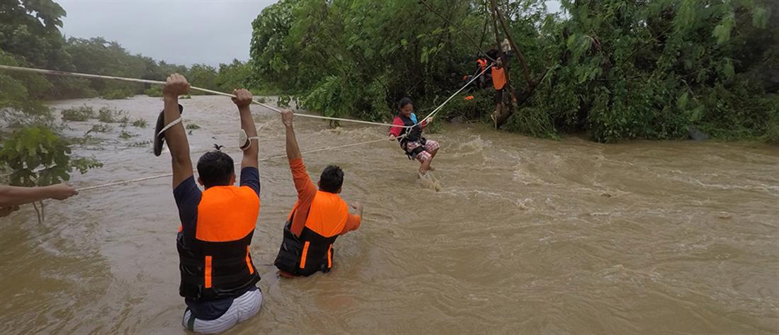Φιλιππίνες: Φονικός τυφώνας σάρωσε το αρχιπέλαγος (εικόνες)