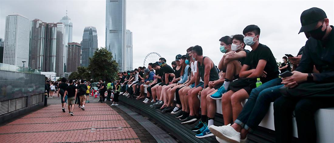 Χονγκ Κονγκ: στους μαθητές η ...“σκυτάλη” των διαδηλώσεων (εικόνες)