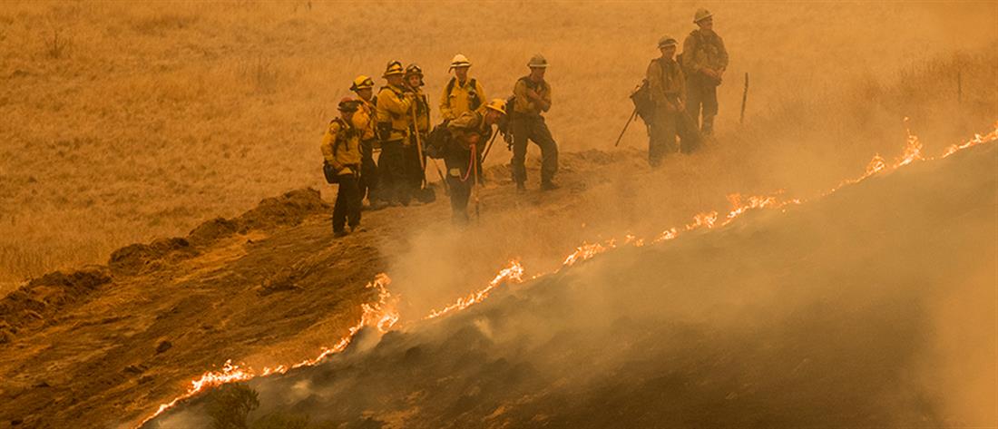 Καλιφόρνια: εκατοντάδες πυρκαγιές εν μέσω ιστορικού καύσωνα! (εικόνες)