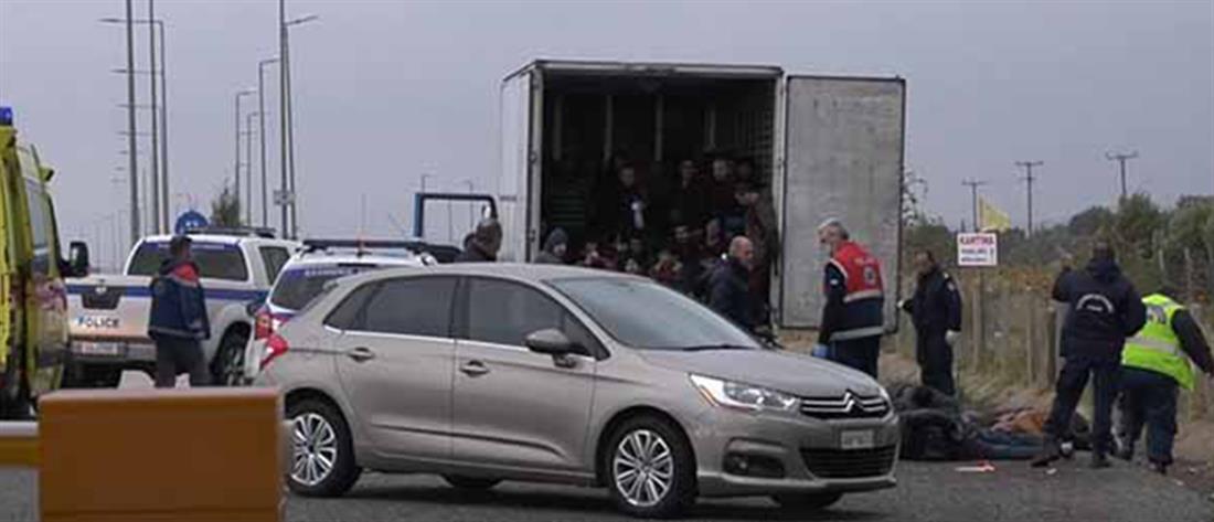 Ξάνθη: Δεκάδες μετανάστες εντοπίστηκαν σε φορτηγό (εικόνες)