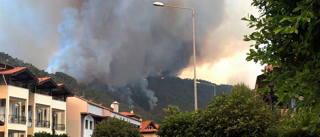 Φωτιές στην Τουρκία: Εφιάλτης χωρίς τέλος στην Αττάλεια (εικόνες)