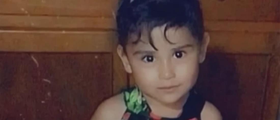 Μεξικό: 3χρονη “ξύπνησε” στο φέρετρο την ώρα της κηδείας της! (εικόνες)
